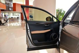 2016款雷克萨斯NX200