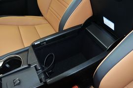 2016款雷克萨斯NX200