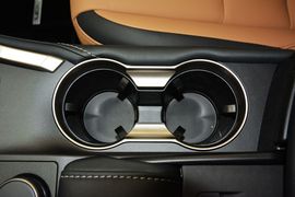 2016款雷克萨斯NX200