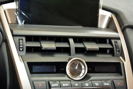 2016款雷克萨斯NX200