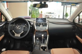 2016款雷克萨斯NX200