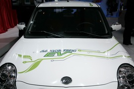 力帆320电动车车展实拍