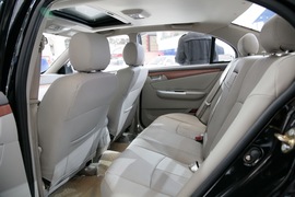 力帆620CVT车展实拍