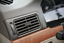 力帆620CVT车展实拍