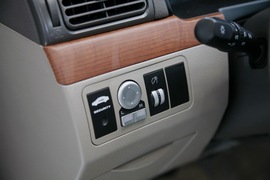 力帆620CVT车展实拍