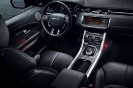 2017款路虎揽胜极光Ember