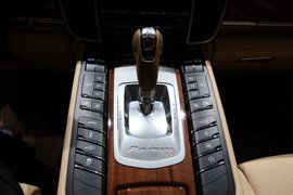 保时捷Panamera