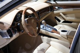 保时捷Panamera