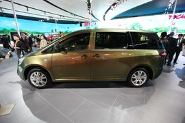 帝豪EV8车展实拍