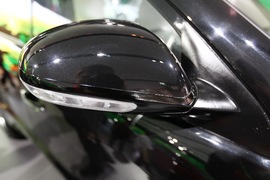 帝豪EX8车展实拍