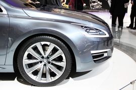 标致508原型车5