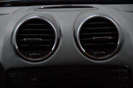 奔驰ML级车展实拍