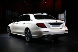 2016款北京奔驰E320L