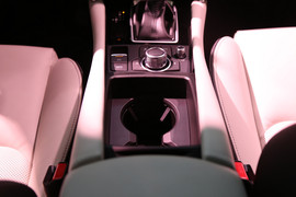 马自达CX-4