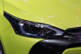 2016款丰田全新YARiS