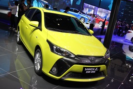 2016款丰田全新YARiS