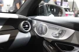 奔驰C63s