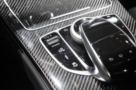 奔驰C63s