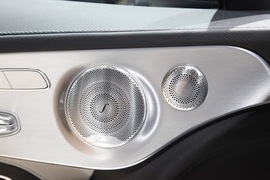 奔驰C63s