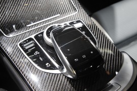 奔驰C63s