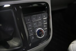 江淮瑞风M4北京车展实拍