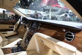 宾利全新慕尚EWB北京车展实拍