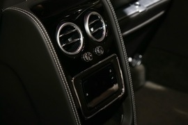 宾利飞驰V8S北京车展实拍