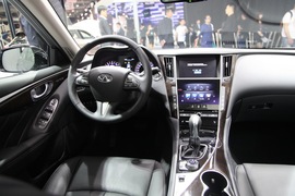  英菲尼迪Q50L 北京车展实拍
