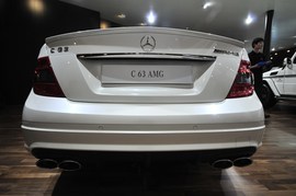 奔驰C63AMG车展实拍