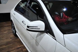 奔驰C63AMG车展实拍