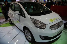 起亚venga车展实拍