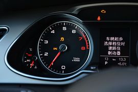 2016款奥迪A4L
