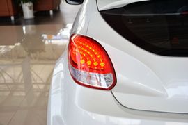 2015款现代Veloster飞思