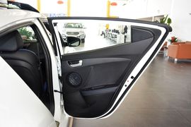 2015款现代Veloster飞思