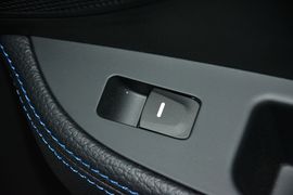2015款现代Veloster飞思