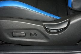 2015款现代Veloster飞思