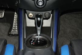 2015款现代Veloster飞思