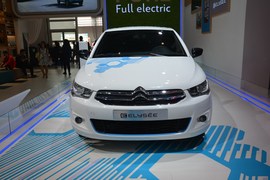 雪铁龙全新爱丽舍电动版北京车展实拍