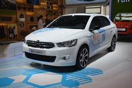 雪铁龙全新爱丽舍电动版北京车展实拍