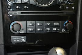 2015款英菲尼迪QX70