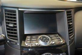 2015款英菲尼迪QX70