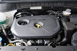 2015款现代全新途胜2.0L自动两驱智能型