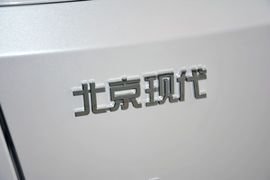 2015款现代全新途胜2.0L自动两驱智能型