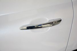 2015款现代全新途胜2.0L自动两驱智能型