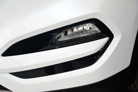 2015款现代全新途胜2.0L自动两驱智能型