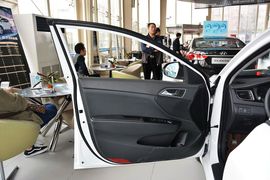 2016款现代名图1.8L自动智能型