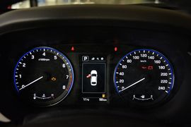 2016款现代名图1.8L自动智能型