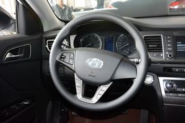 2016款现代名图1.8L自动智能型