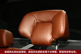 奔驰E级长轴距版车展实拍