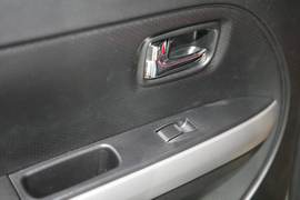 长城炫丽Cross车展实拍